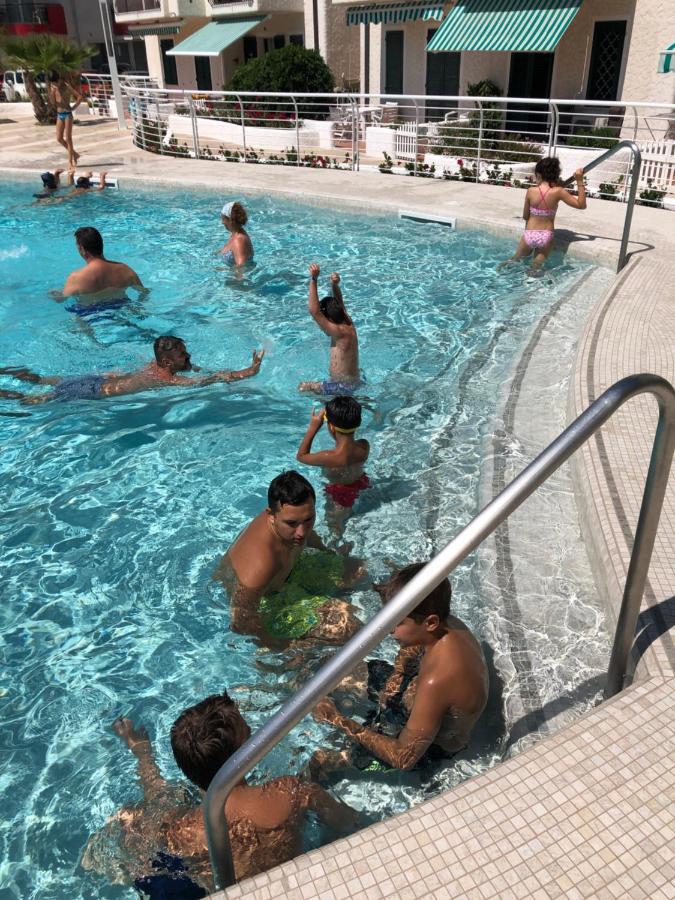 Residence El Palmar Fronte Mare, Fronte Spiaggia Лидо ди Йезоло Екстериор снимка