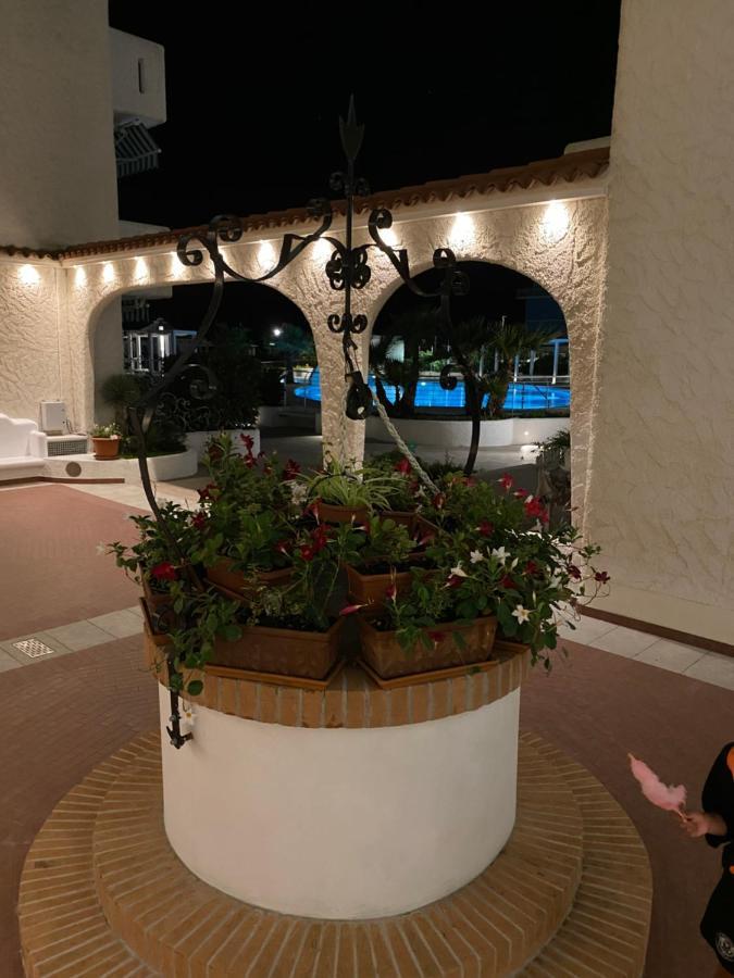 Residence El Palmar Fronte Mare, Fronte Spiaggia Лидо ди Йезоло Екстериор снимка