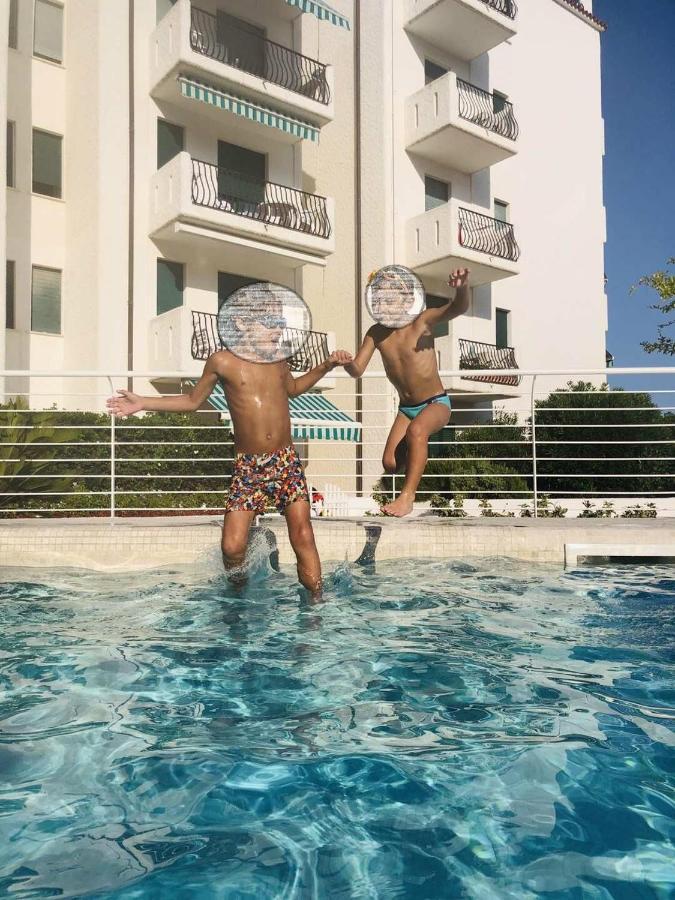 Residence El Palmar Fronte Mare, Fronte Spiaggia Лидо ди Йезоло Екстериор снимка